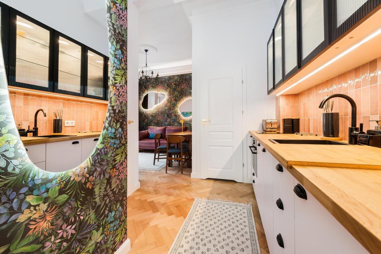 Apartament Flora Design Old Town- Free Parking