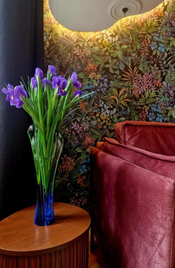 Flora Design Old Town- Free Parking Апартаменти Краків